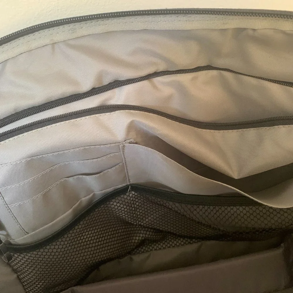 Belkin Laptop Bag